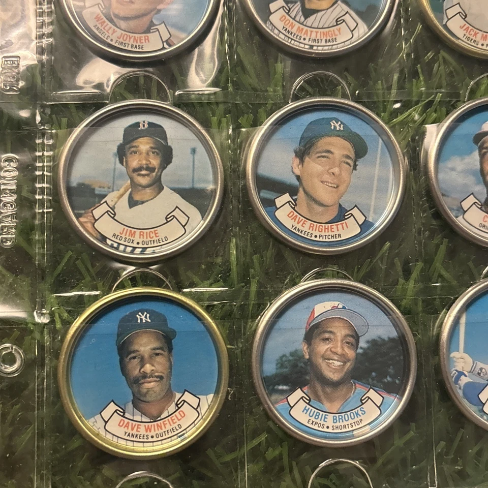 Lote de 30 monedas de béisbol 1987 Topps Ripken Winfield Brett Boggs Henderson HOFs + Foto 2 de 4