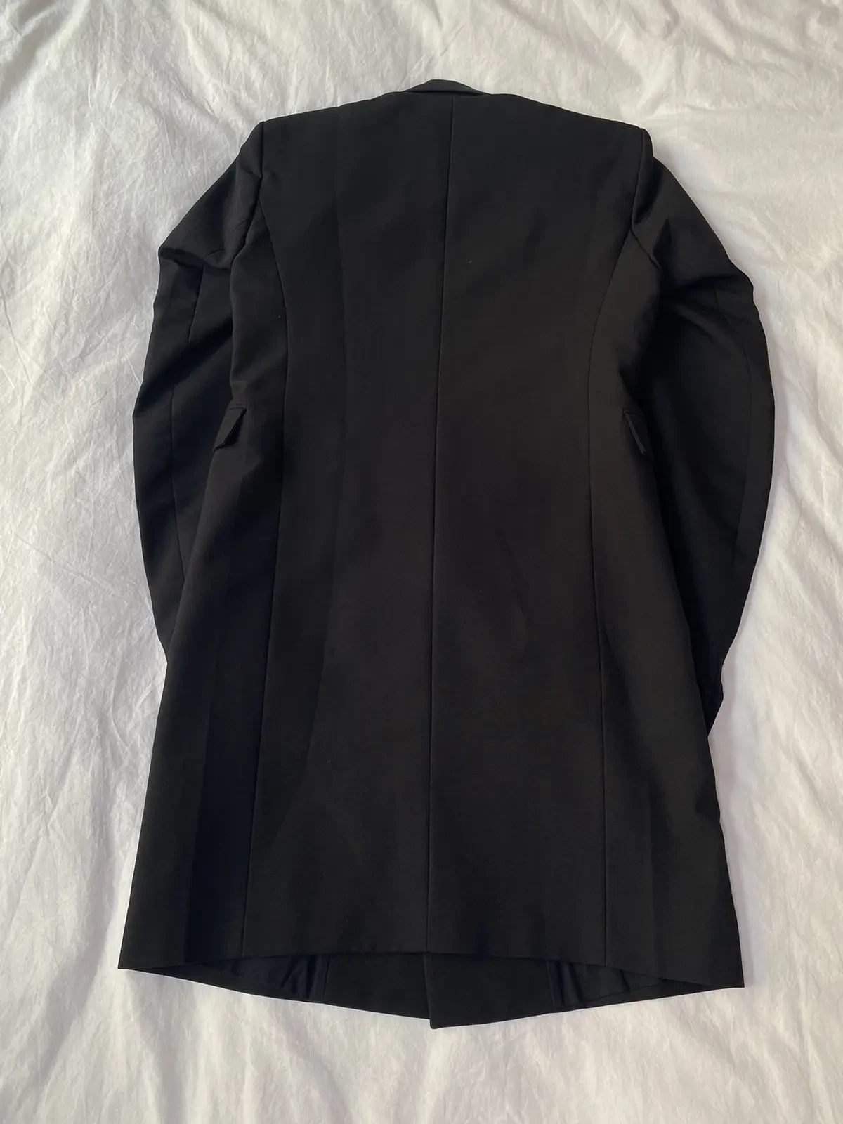 Vetements cappotto oversize donna nero passerella Demna Gvasalia doppiopetto