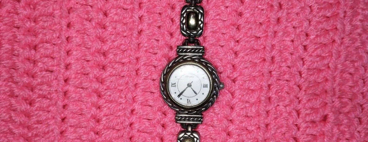 Brighton ladies Nantucket two-tone bracelet fashion watch NEW BATTERY Brighton Nantucket Chain Vintage Watch - Etsy main image 2