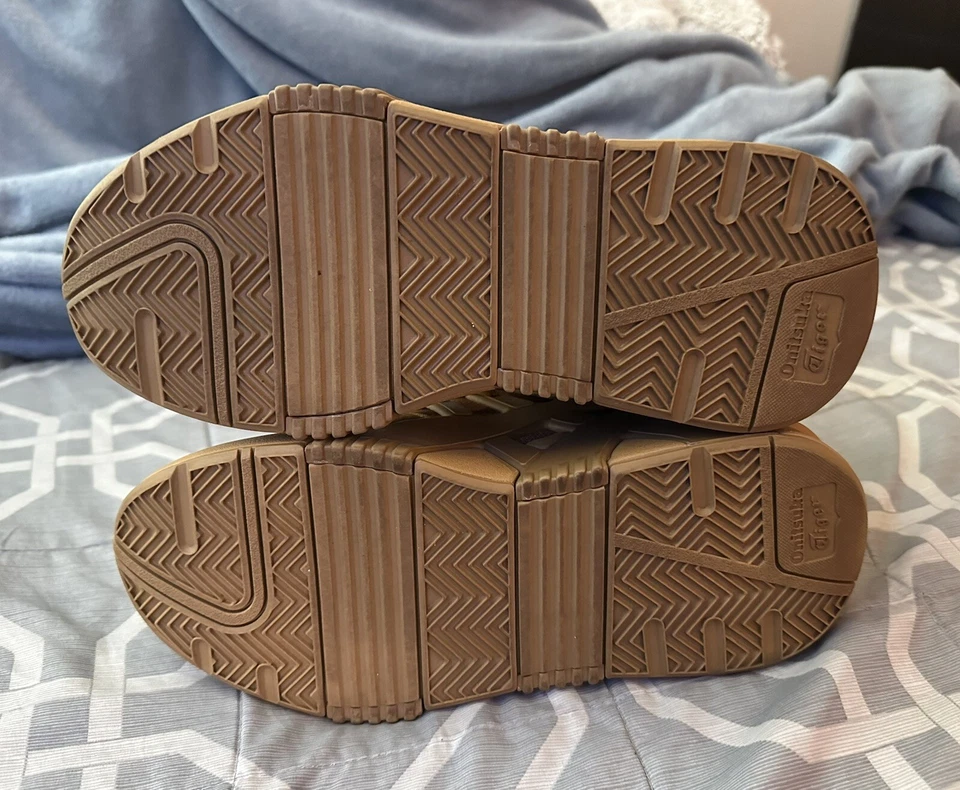 US 8.5 - Onitsuka Tiger Men's Big Logo Trainer Puffed - Image 3 of 4