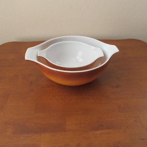 2-Vintage Pyrex Orange Cinderella Nesting Mixing Bowl #444 and 442
