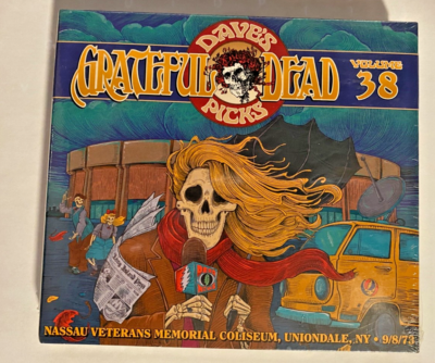 Grateful Dead Daves Picks 38 Nassau Coliseum New York 9/8/73 Rhino