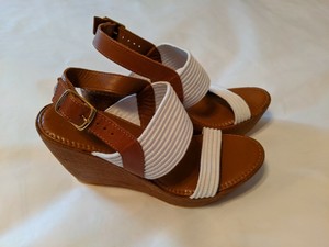 Italian Shoemakers White Wedge Sandal 8.5 | eBay
