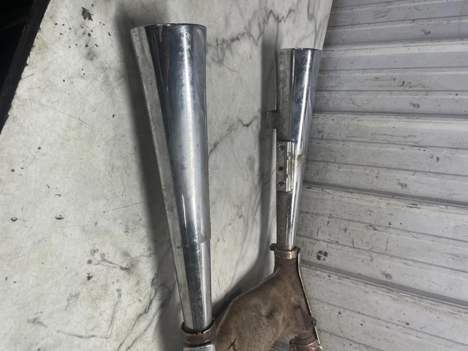 81 Honda CM 400 CM400 A Hondamatic silenciador tubo escape Foto 3 de 4