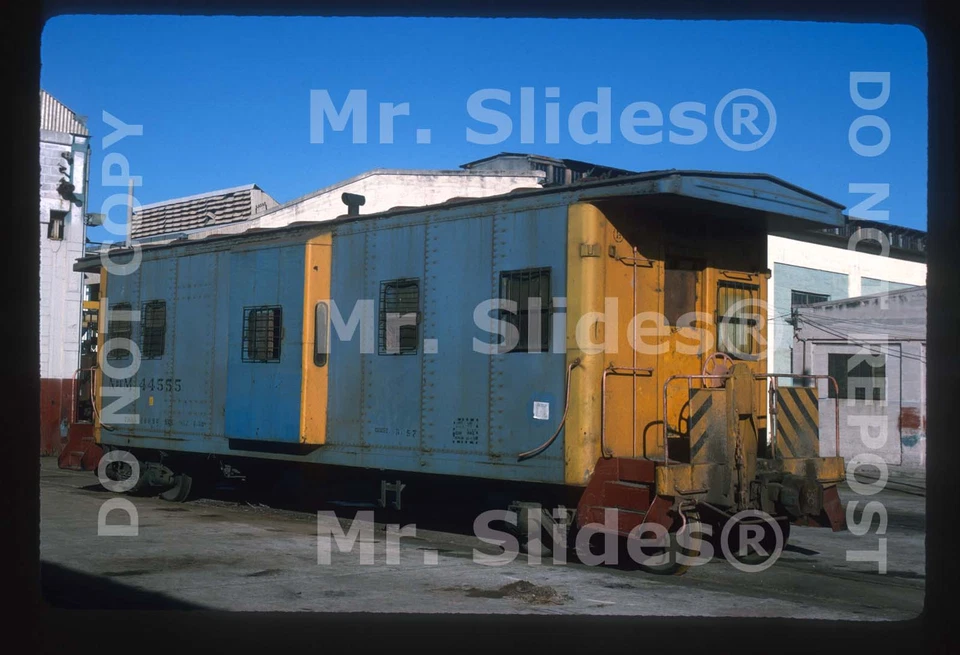 Original Slide NdeM Nacionales de Mexico Bay Window Caboose 44555 Empalme SON - Image 1 of 1