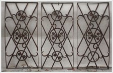 3x1 Fenster Gitter Gebäude Schutz  Rankhilfe  Schmiedeeisen 1920