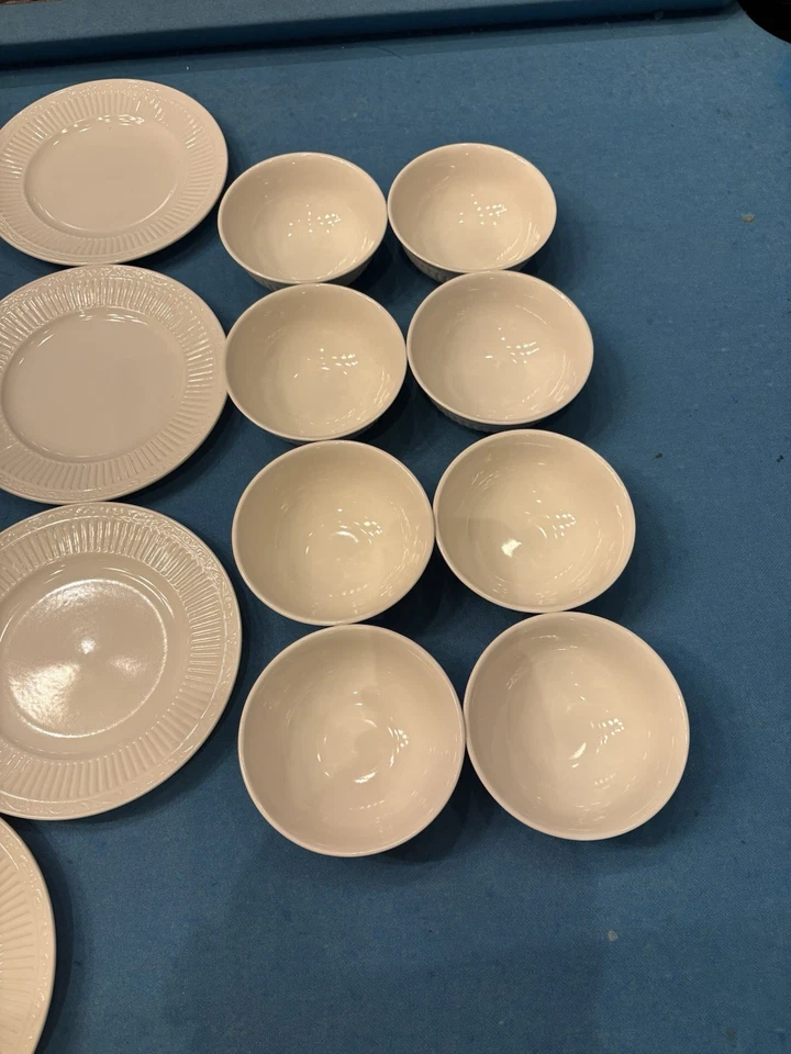 Mikasa 意大利乡村 DD900 餐具套装 29 件套 批量 盘子 碗杯 — 第 3/4 张图片