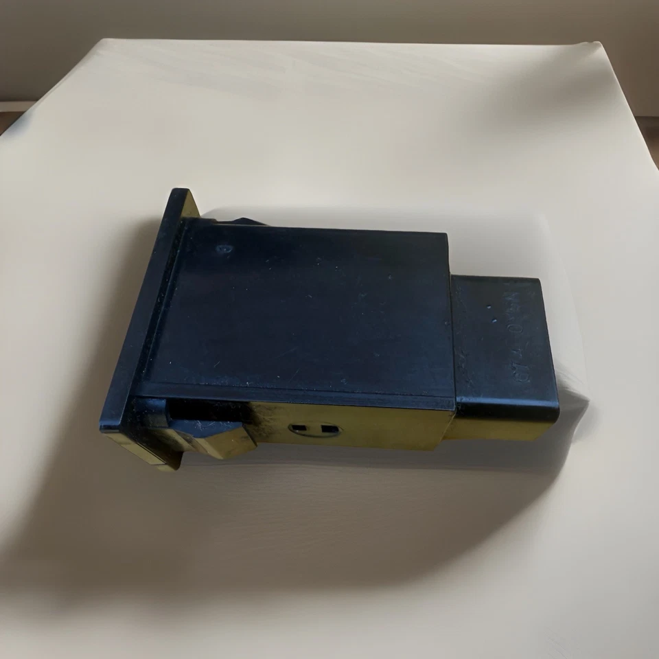 Interruptor de tracción Toyota 4runner 2001-2002 Trac Off Foto 4 de 4