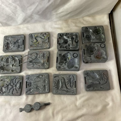 Toymax Thing Maker Creepy Crawlers& Other  Metal Molds Lot of 12