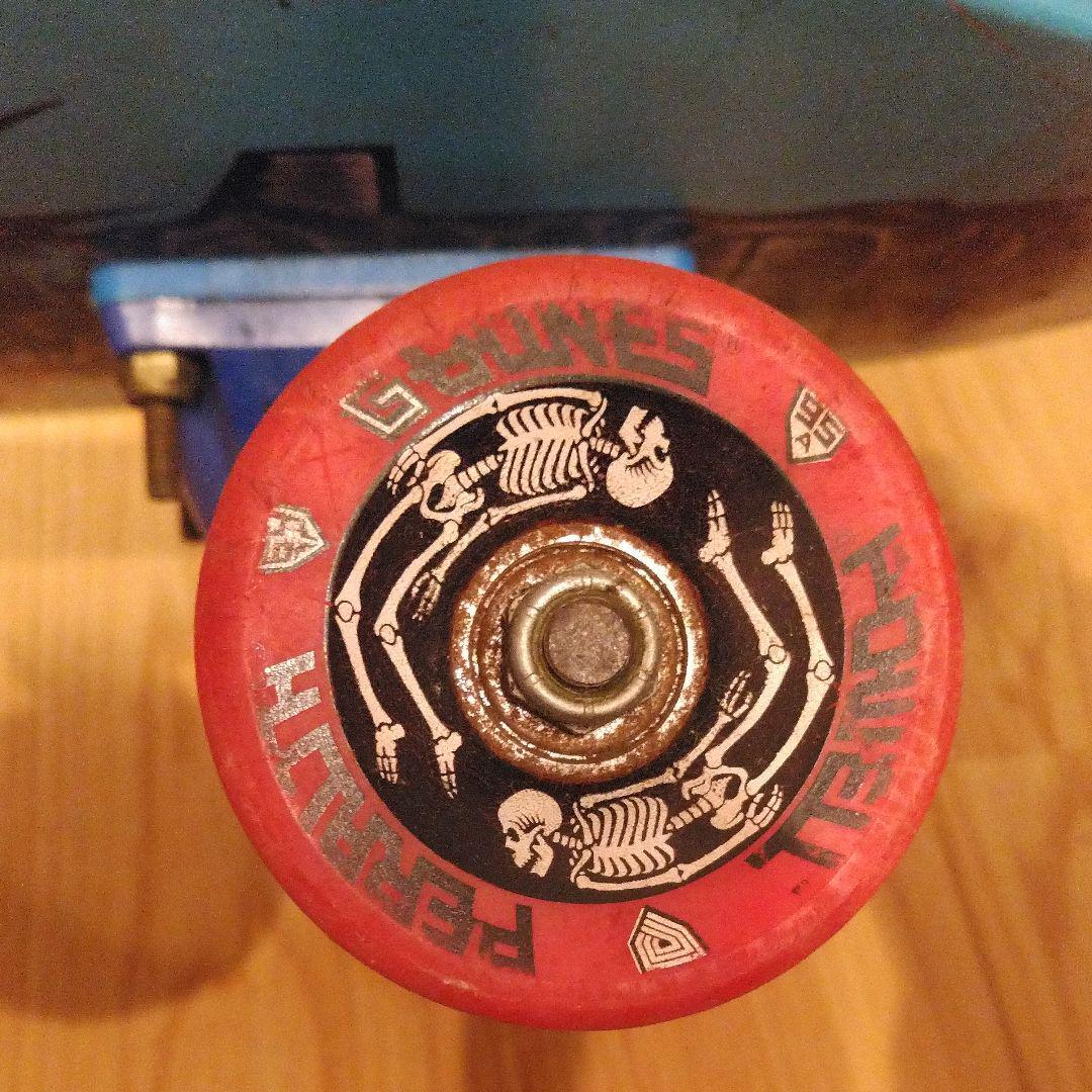 Used 1980s Powell Peralta Steve Saiz Complete Deck Skateboard 74cm