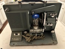 Argus Showmaster 500 Vintage Film Projector powers on but no lights