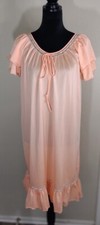 Vtg Sm INTIME PEACH Babydoll Nylon Nightgown Nightie LACE