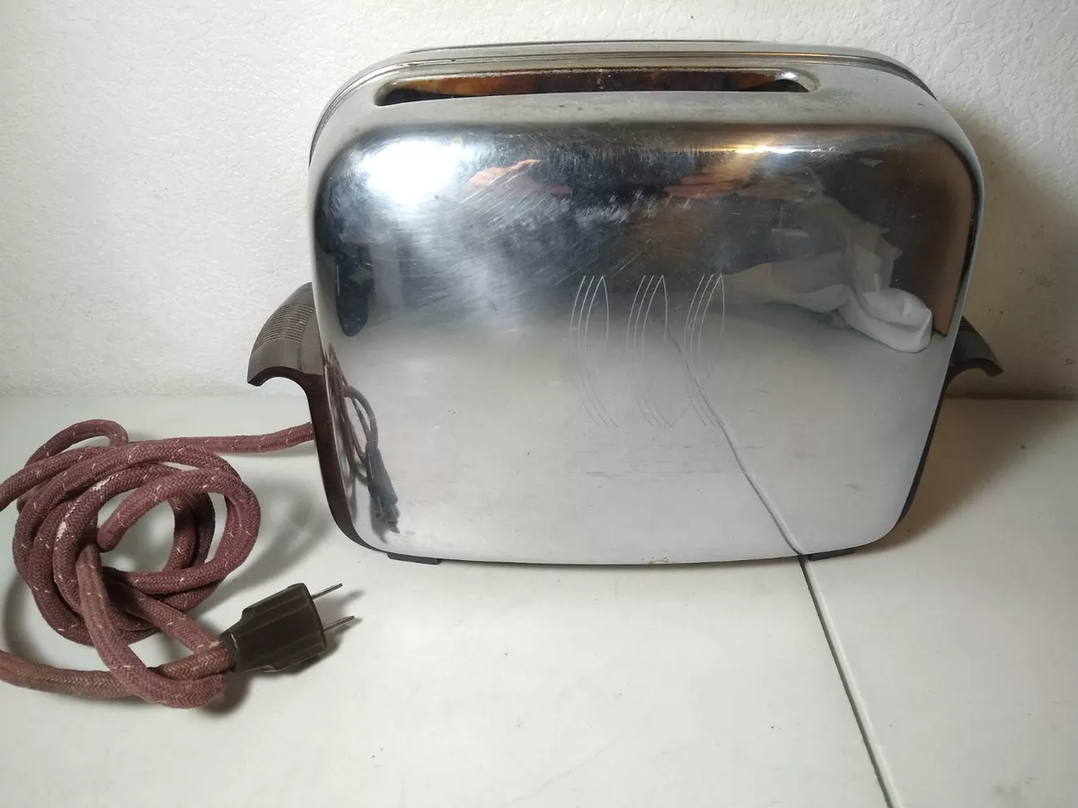 Vintage looking cheap toaster