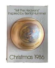 Schmid Christmas 1986 Tell The Heavens Ornament inspired by Berta Hummel W/Box