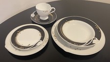 HUTSCHENREUTHER FLEURON HONORE CHLOE 6 PIECE PLACE SETTING MINT