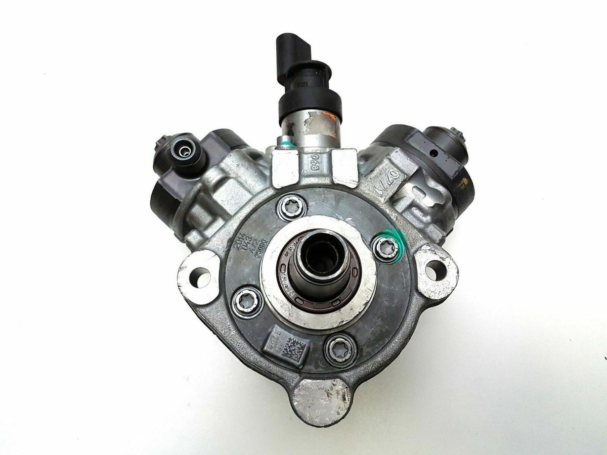 Kraftstoffeinspritzpumpe BMW 0445B20556 4752032_01 475203201 | eBay