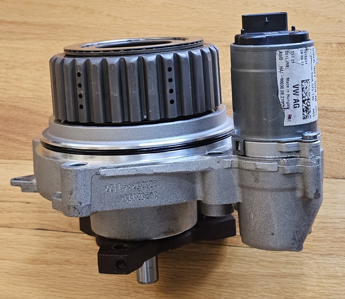 Audi and VW Haldex coupling unit. This is a complete unit with