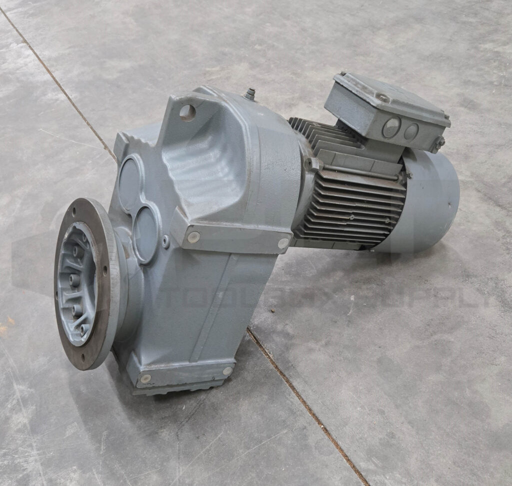 NEW SEW EURODRIVE FAF77 DV100M4/BMG/HR/TF GEAR MOTOR 3PH 1730
