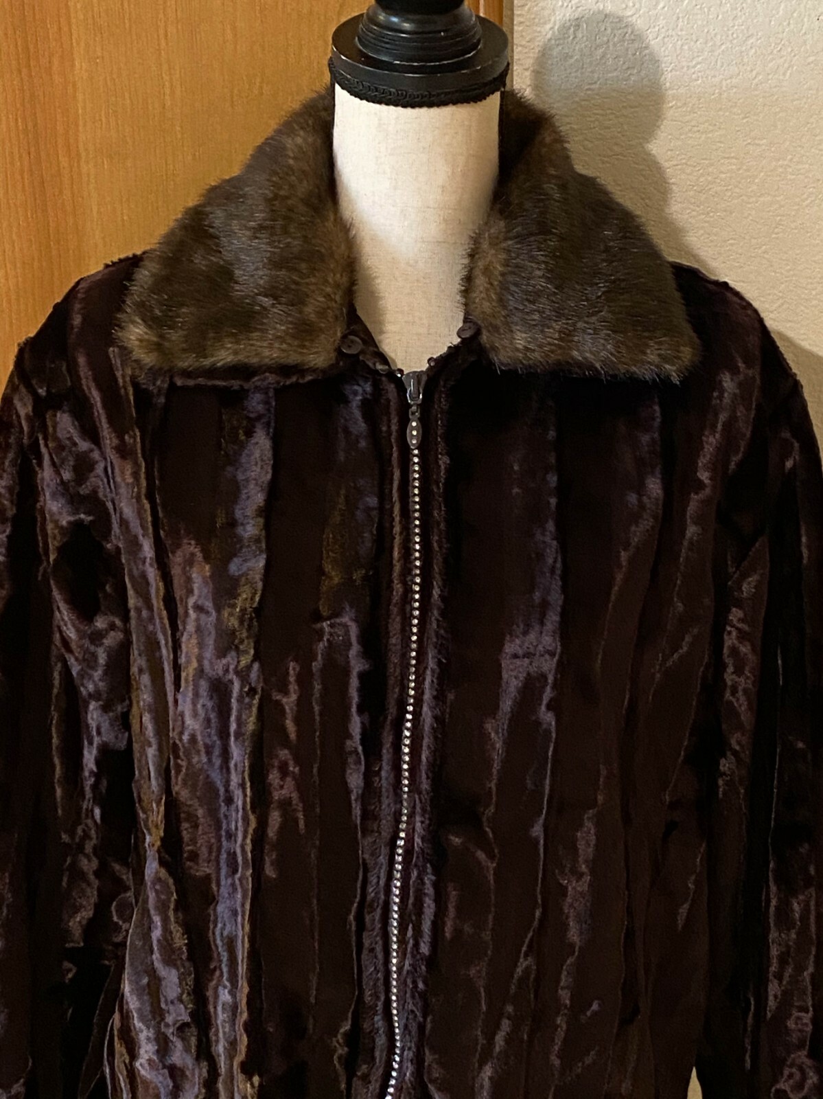 Ameri Mode S Chocolate Brown Faux Fur Detachable … - image 2