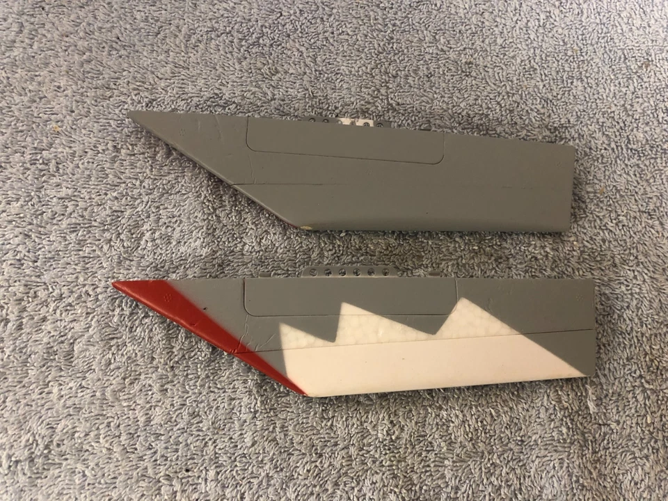 E-flite Viper 90mm EDF Jet Ventral Fin Set EFL17787 - Image 2 of 4