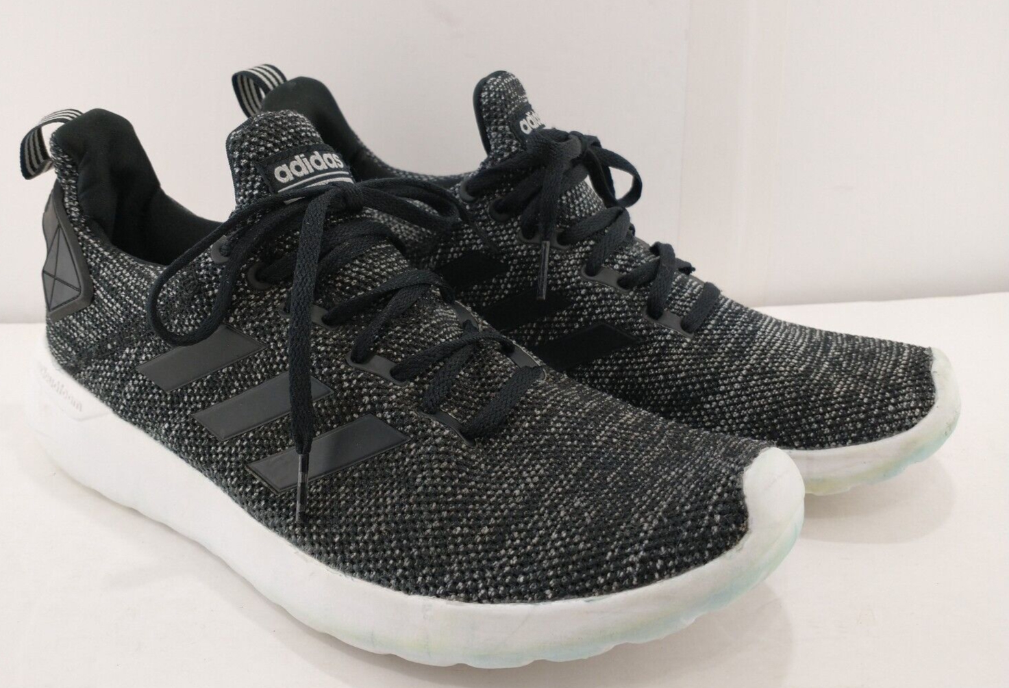 SAOLA Scarpe da ginnastica con lacci Adidas Lite Racer da uomo taglia 10 M maglie bianche e nere