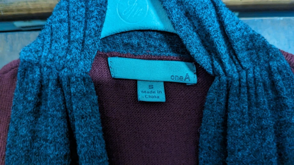 OneA размер S кардиган фиолетовый серый черный длинным рукавом с пряжкой свитер  - Изображение 4 из 4