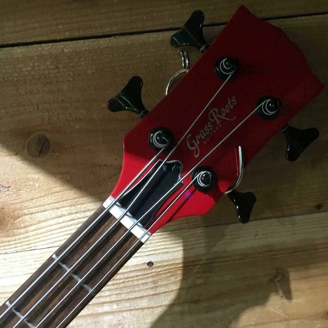 Grass Roots J Model Red Electric Bass Guitar Sound Output Confirmed