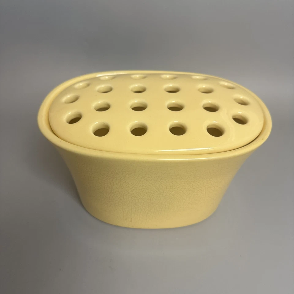 Florero Southern Living At Home Ovalado Organizarlo Fácil Flor Rana/Amarillo Pálido Foto 3 de 4