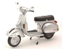 New Ray 1/12 Motorrad Piaggio Vespa P200E 1978 Silber Statisches Modell Diecast