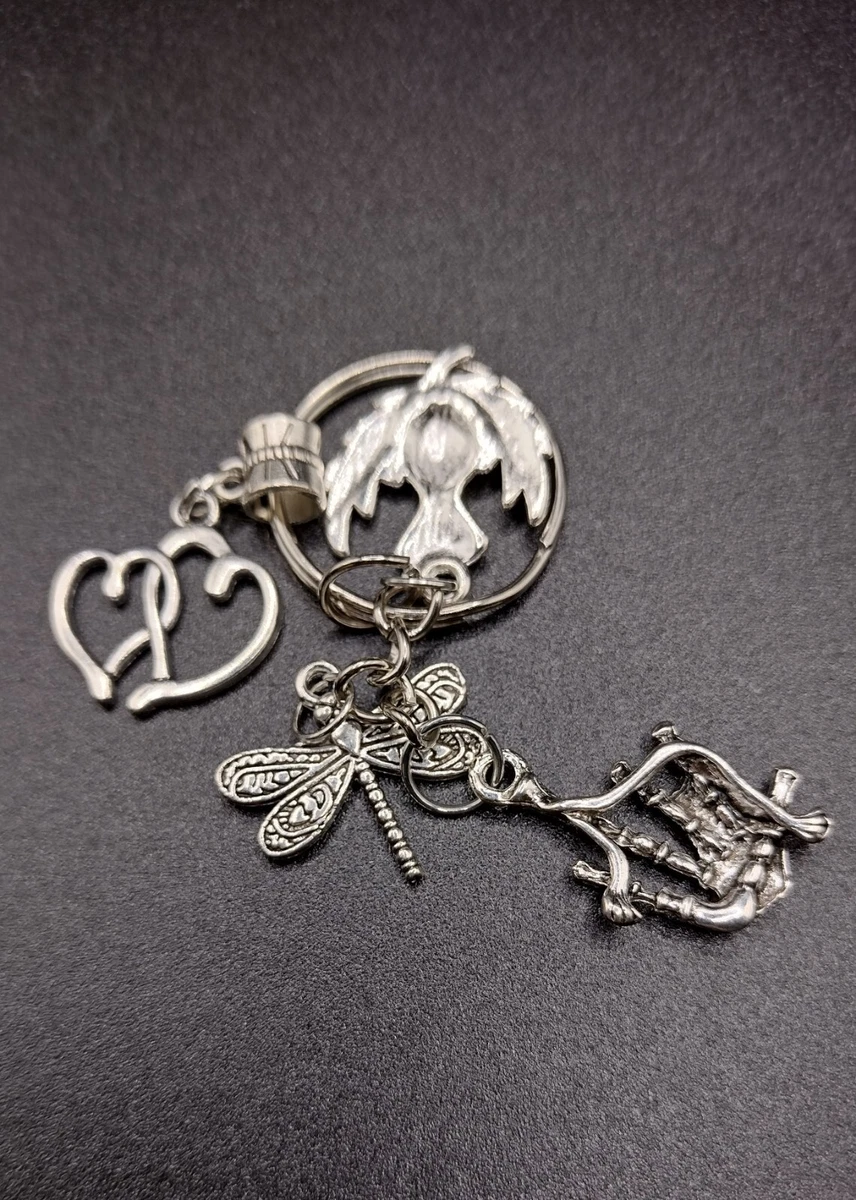 Outlander TV Series Keyring silver coloured bagpipes heart