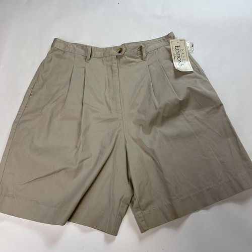Casual Pleated Front Chino Shorts 