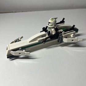 Lego Star Wars 7913 Clone Trooper Battle (w/mini figure) Collectible Toys