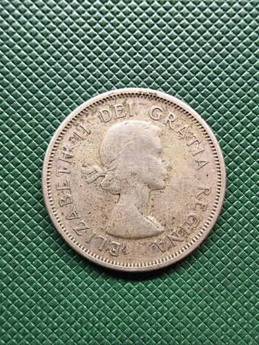 CANADA 1957  80% SILVER 25 CENTS