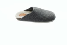 Women Slippers Universal Thread Women's Bev w/ Fur Mules Slippers Size 8.5 Gray