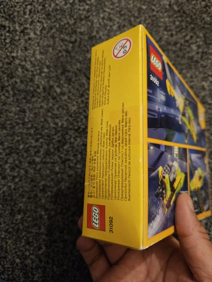 LEGO Creator 31092 Helicopter Adventure, photo 4 of 5
