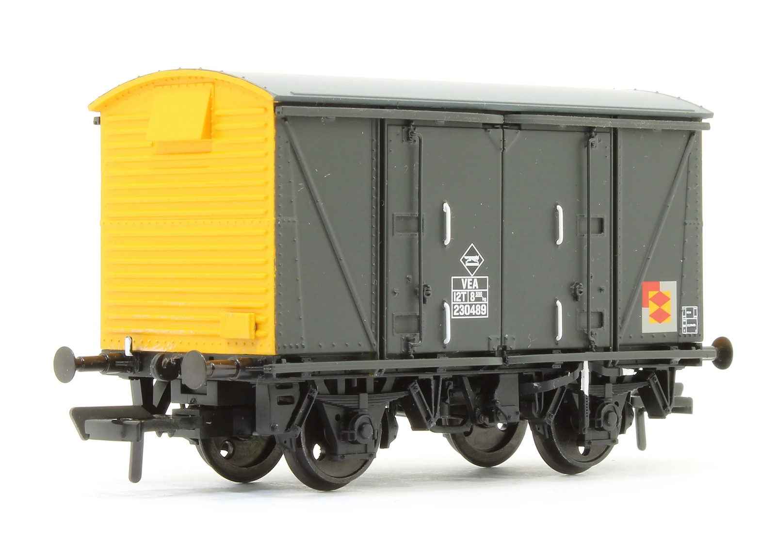 Bachmann 38-882 BR VEA Van BR Railfreight Distribution Sector No.230489