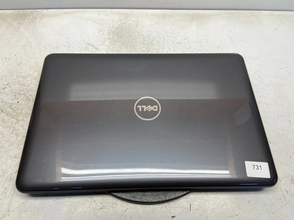 Dell Inspiron 17-5765 AMD A9-9400 2400 МГц 8 ГБ без жесткого диска - Изображение 2 из 4