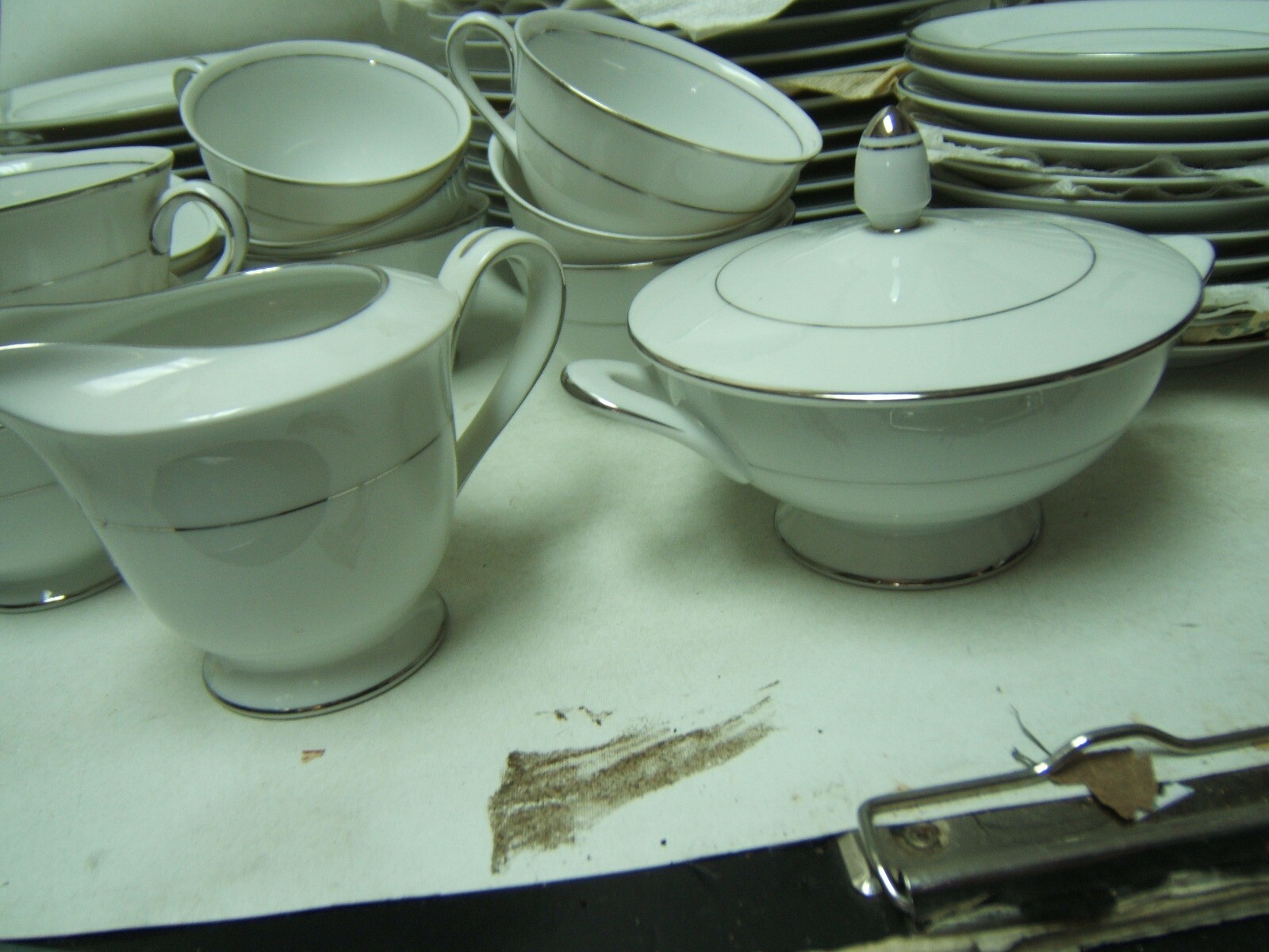 Style House Wedding Band 12-Piece Place Setting with Creamer & Sugar, 61-Piece Set