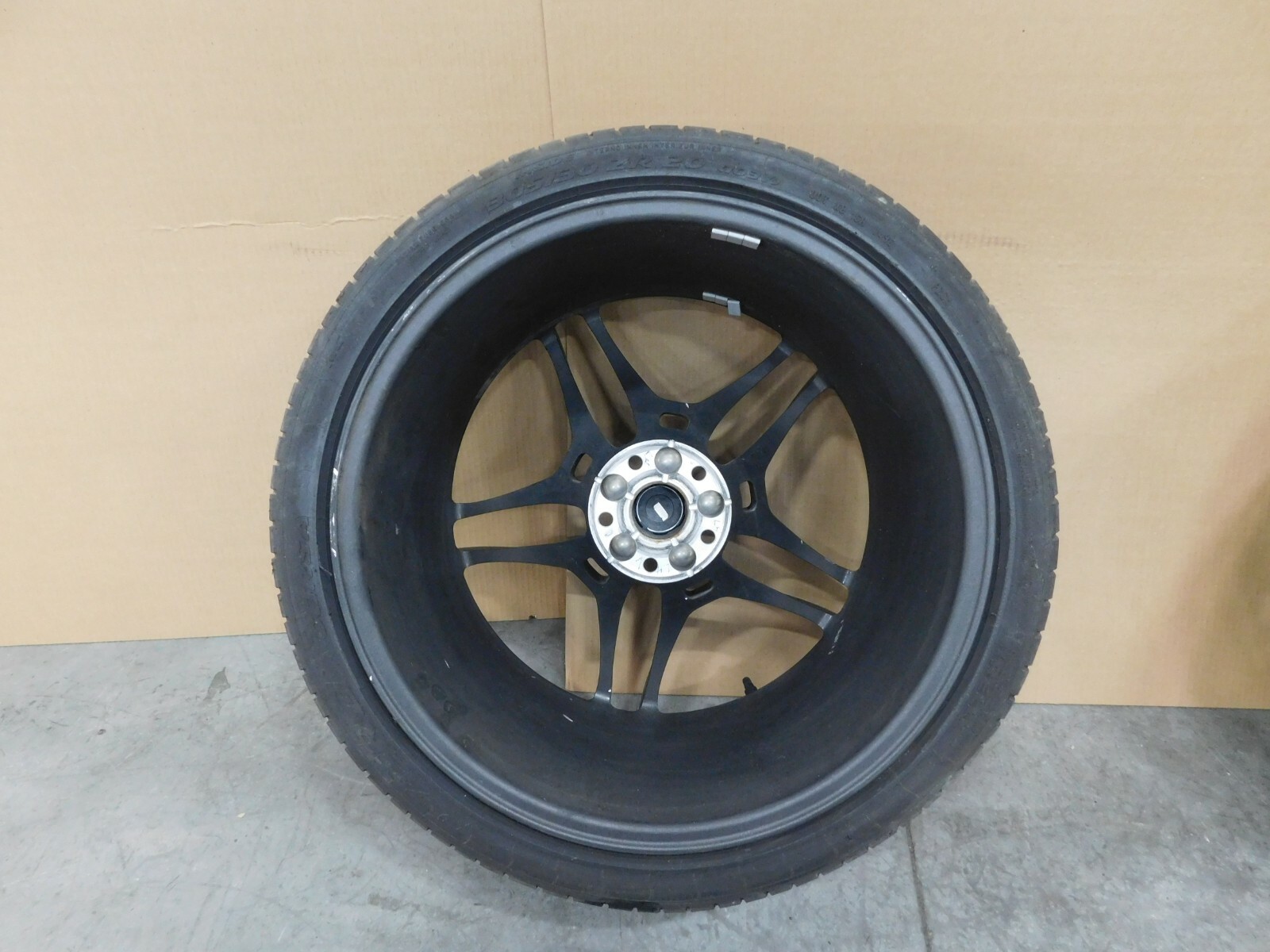 2019 17 18 19 20 McLaren 720S OEM 19" Rear Wheel / Tire #1  #3055 N7