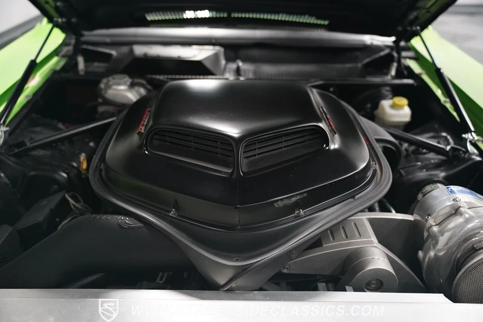 Dodge Challenger SRT-8 1972 supercargador Restomod Foto 4 de 4