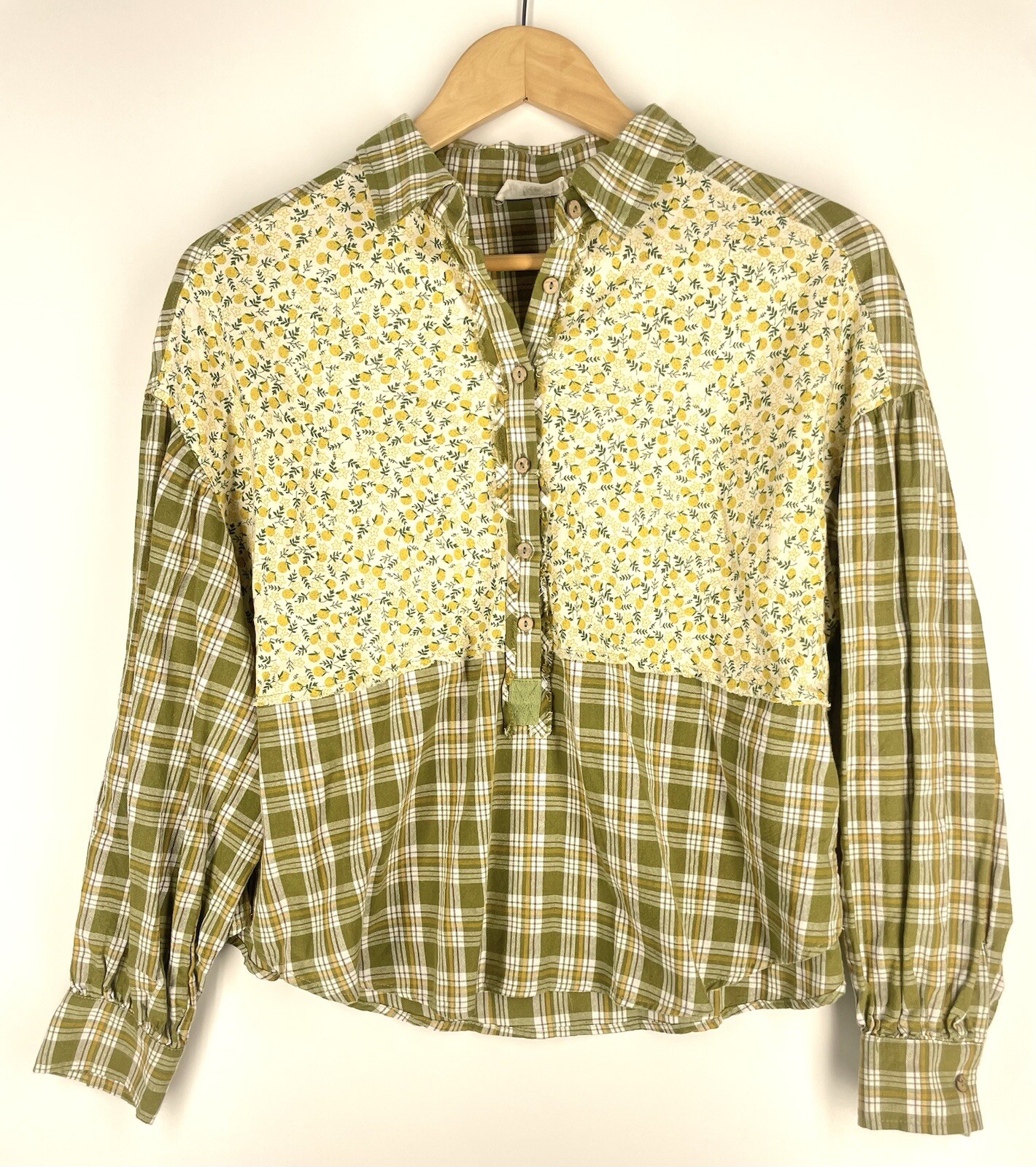 Long Sleeve Patchwork Lemons Plaid Top Small Quil… - image 1