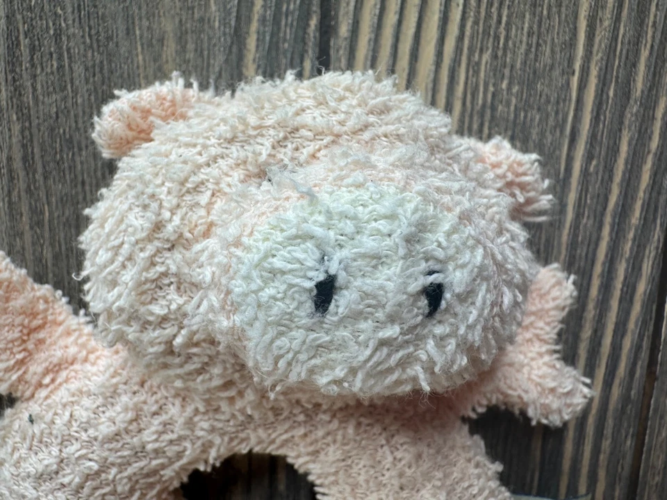 Мягкая плюшевая мягкая розовая игрушка поросенок с кольцом погремушка игрушка от Manhattan - Изображение 2 из 4