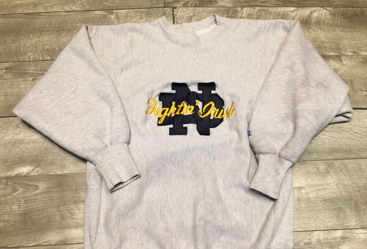 CHAMPION Reverse Weave Notre Dame Fighting Irish スウェット Vtg Champion Reverse Weave Notre Dame Fighting Irish