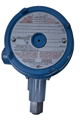 #ad United Electric Controls UE J120 15643 p n 83095 1 Ex Proof Pressure Switch $375.00