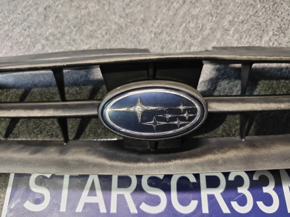 Решетка передняя с эмблемой для Subaru Impreza 2004-2005 годов выпуска - Изображение 3 из 4
