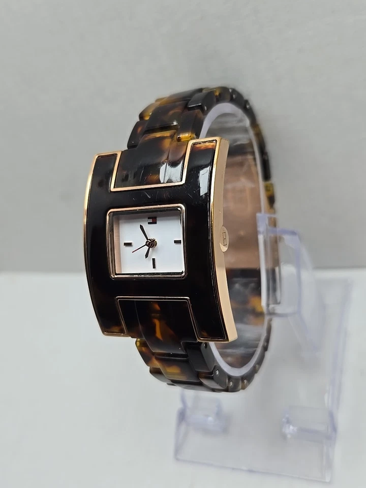 Reloj pulsera Tommy Hilfiger para mujer con caparazón de tortuga oro rosa Y2K batería nueva Foto 2 de 4
