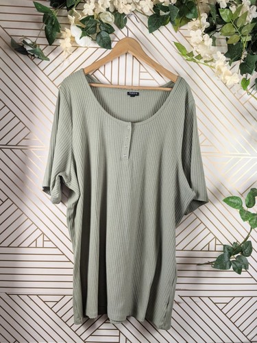 Torrid Sage Green Ribbed Snap Henley 