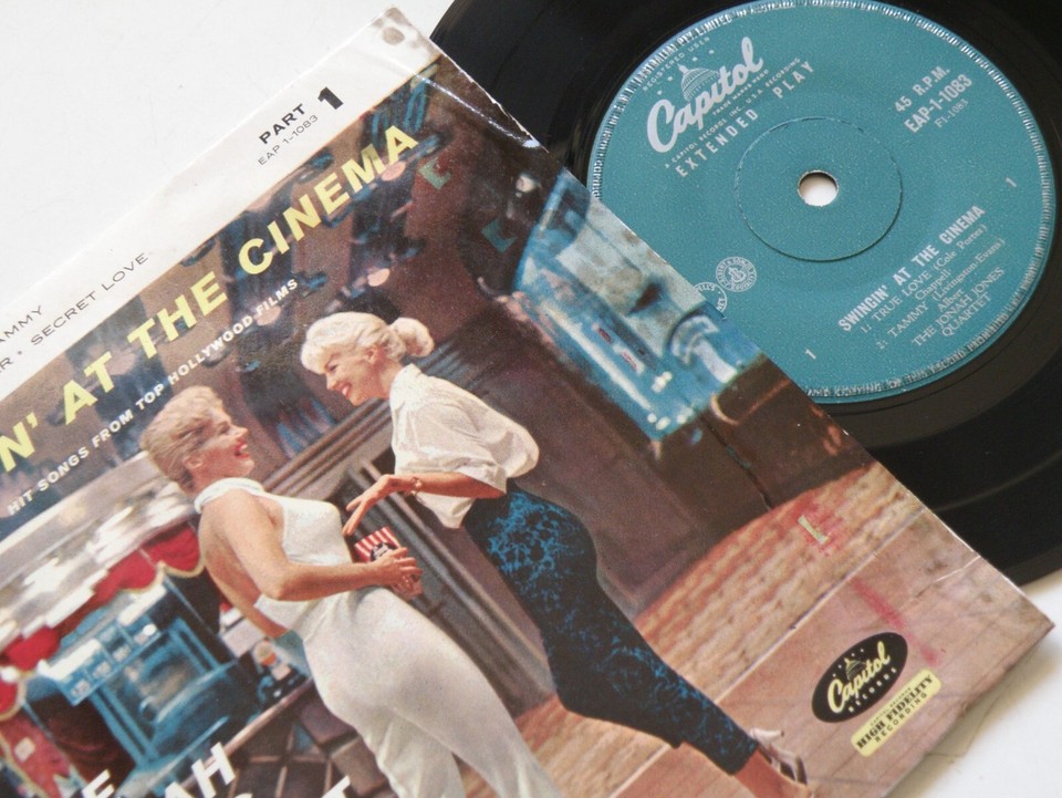 NICE 1958 CHEESECAKE COVER THE JONAH JONES QUARTET SWINGIN'AT THE