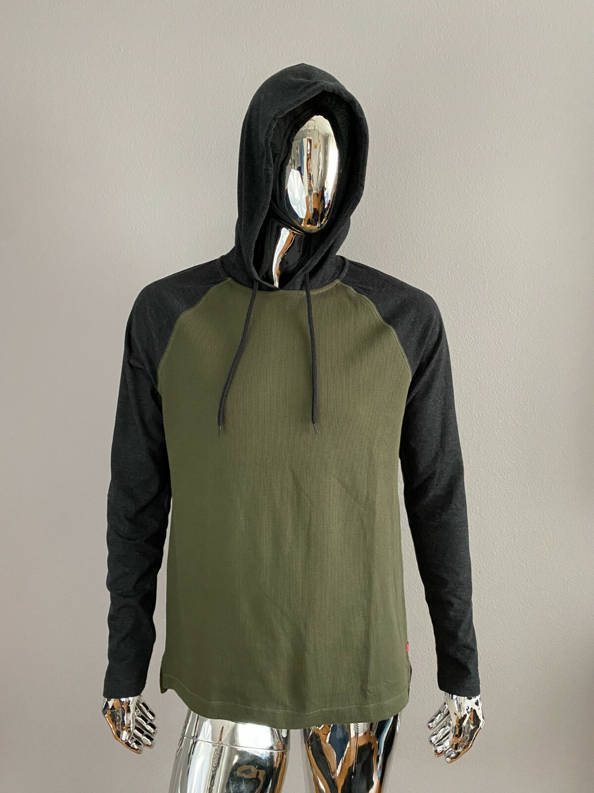 New Levis Graphic Green Long Sleeve Hoodie Shirt Size L