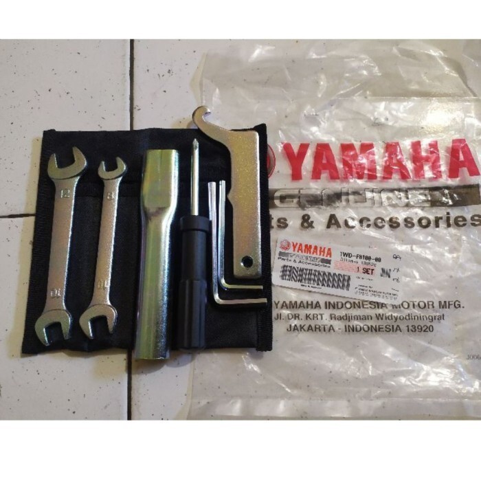 Genuine Parts Yamaha YZF R3/MT 03 2015-2023 Emergency Toolkit Assy